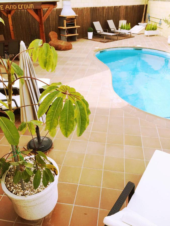 Vickys Villa Puerto Marino Экстерьер фото